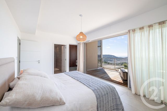 Appartement F5 à vendre - 5 pièces - 171.48 m2 - NICE - 06 - PROVENCE-ALPES-COTE-D-AZUR - Century 21 Lafage Transactions