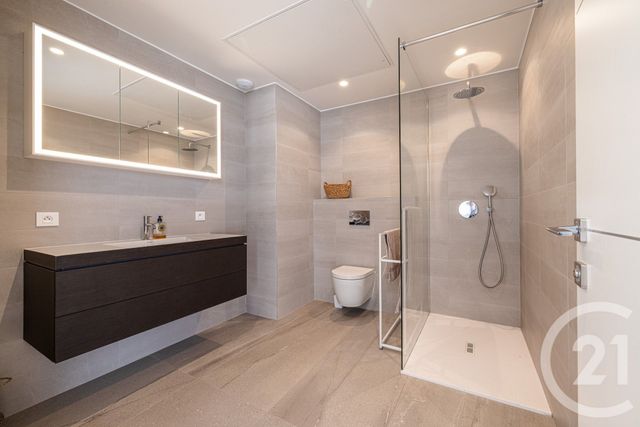 Appartement F5 à vendre - 5 pièces - 171.48 m2 - NICE - 06 - PROVENCE-ALPES-COTE-D-AZUR - Century 21 Lafage Transactions
