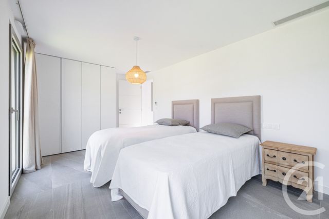 Appartement F5 à vendre - 5 pièces - 171.48 m2 - NICE - 06 - PROVENCE-ALPES-COTE-D-AZUR - Century 21 Lafage Transactions