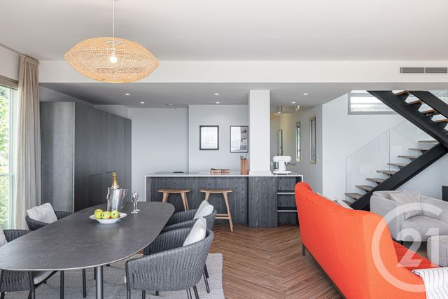 Appartement F5 à vendre - 5 pièces - 171.48 m2 - NICE - 06 - PROVENCE-ALPES-COTE-D-AZUR - Century 21 Lafage Transactions