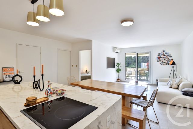 Appartement T3 à vendre - 3 pièces - 68.03 m2 - NICE - 06 - PROVENCE-ALPES-COTE-D-AZUR - Century 21 Lafage Transactions