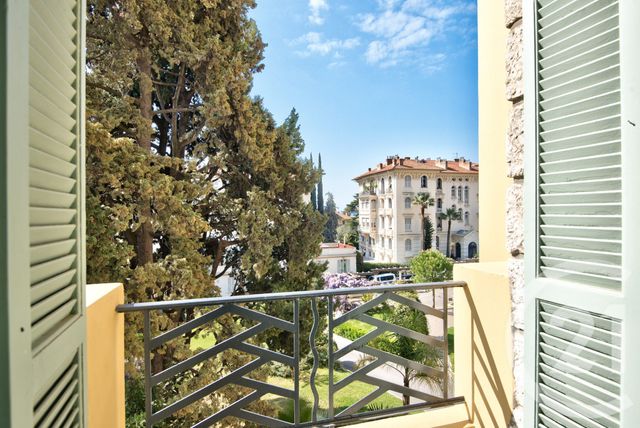 Appartement F4 à vendre - 4 pièces - 130.0 m2 - NICE - 06 - PROVENCE-ALPES-COTE-D-AZUR - Century 21 Lafage Transactions