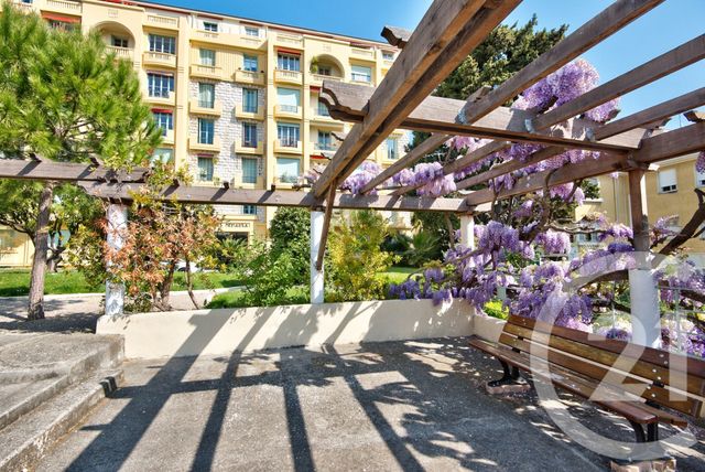 Appartement F4 à vendre - 4 pièces - 130.0 m2 - NICE - 06 - PROVENCE-ALPES-COTE-D-AZUR - Century 21 Lafage Transactions