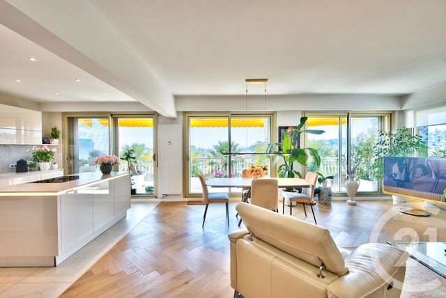 Appartement F3 à vendre - 3 pièces - 112.4 m2 - NICE - 06 - PROVENCE-ALPES-COTE-D-AZUR - Century 21 Lafage Transactions