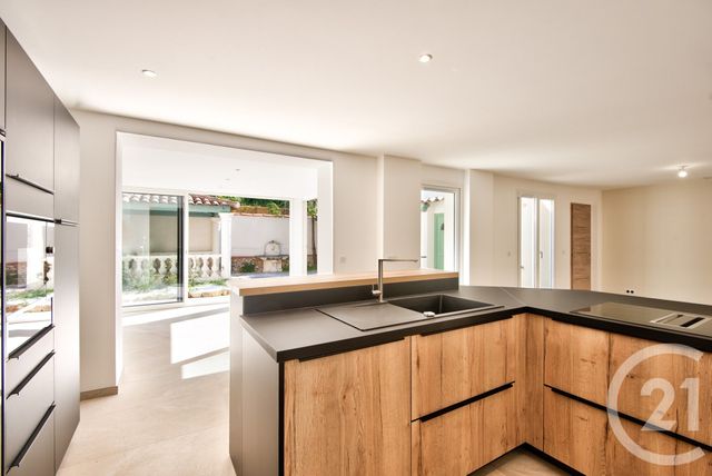 Afficher la photo en grand maison à vendre - 5 pièces - 156.41 m2 - NICE - 06 - PROVENCE-ALPES-COTE-D-AZUR - Century 21 Lafage Transactions