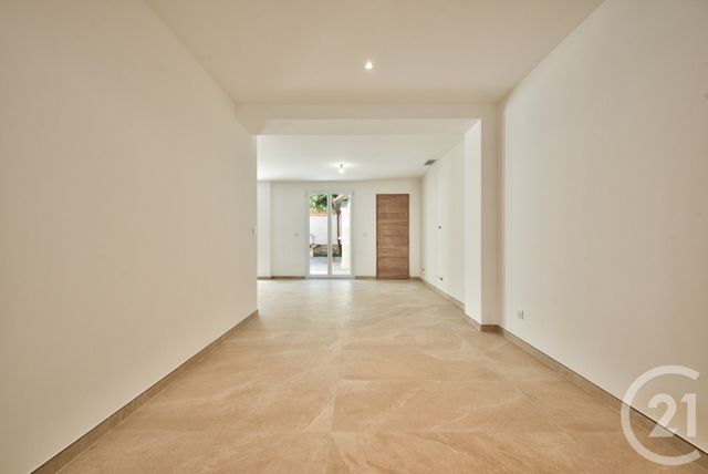 Afficher la photo en grand maison à vendre - 5 pièces - 156.41 m2 - NICE - 06 - PROVENCE-ALPES-COTE-D-AZUR - Century 21 Lafage Transactions