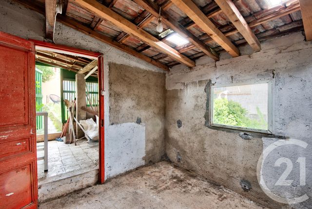 Afficher la photo en grand Appartement F2 à vendre - 2 pièces - 41.13 m2 - VILLEFRANCHE SUR MER - 06 - PROVENCE-ALPES-COTE-D-AZUR - Century 21 Lafage Transactions