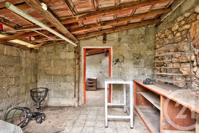 Afficher la photo en grand Appartement F2 à vendre - 2 pièces - 41.13 m2 - VILLEFRANCHE SUR MER - 06 - PROVENCE-ALPES-COTE-D-AZUR - Century 21 Lafage Transactions