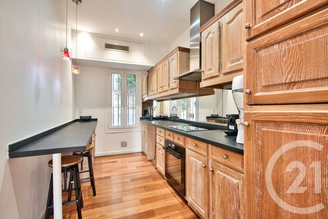 Afficher la photo en grand Appartement F3 à vendre - 3 pièces - 65.48 m2 - NICE - 06 - PROVENCE-ALPES-COTE-D-AZUR - Century 21 Lafage Transactions