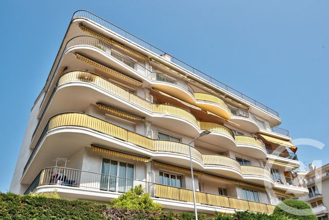 Appartement F3 à vendre - 3 pièces - 86.96 m2 - NICE - 06 - PROVENCE-ALPES-COTE-D-AZUR - Century 21 Lafage Transactions
