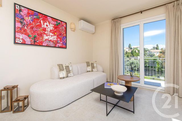 Appartement F3 à vendre ROQUEBRUNE CAP MARTIN