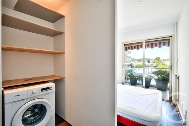 Appartement F2 à vendre - 2 pièces - 35.72 m2 - ANTIBES - 06 - PROVENCE-ALPES-COTE-D-AZUR - Century 21 Lafage Transactions