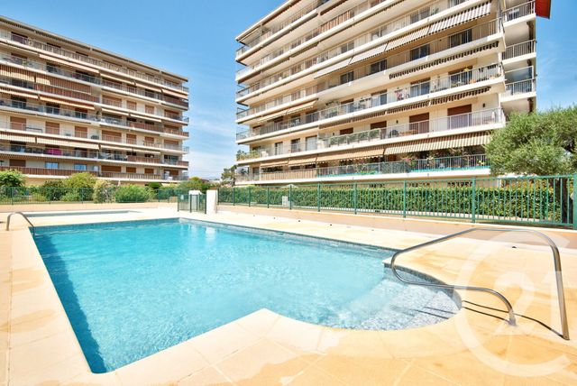 Appartement F2 à vendre - 2 pièces - 35.72 m2 - ANTIBES - 06 - PROVENCE-ALPES-COTE-D-AZUR - Century 21 Lafage Transactions