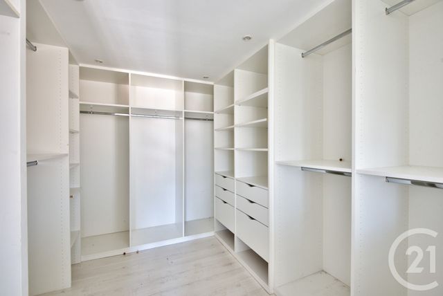 Appartement F5 à vendre - 5 pièces - 213.0 m2 - NICE - 06 - PROVENCE-ALPES-COTE-D-AZUR - Century 21 Lafage Transactions