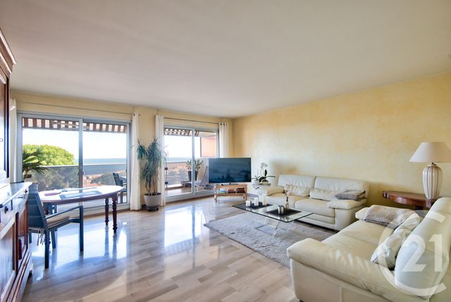 Afficher la photo en grand Appartement F3 à vendre - 3 pièces - 80.01 m2 - NICE - 06 - PROVENCE-ALPES-COTE-D-AZUR - Century 21 Lafage Transactions