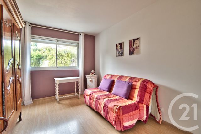 Afficher la photo en grand Appartement F3 à vendre - 3 pièces - 80.01 m2 - NICE - 06 - PROVENCE-ALPES-COTE-D-AZUR - Century 21 Lafage Transactions