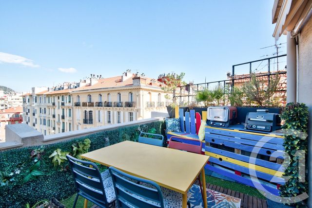 Afficher la photo en grand Appartement F4 à vendre - 4 pièces - 88.81 m2 - NICE - 06 - PROVENCE-ALPES-COTE-D-AZUR - Century 21 Lafage Transactions