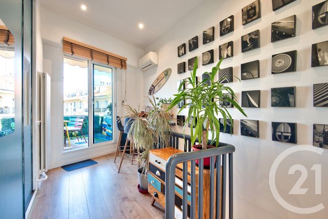Afficher la photo en grand Appartement F4 à vendre - 4 pièces - 88.81 m2 - NICE - 06 - PROVENCE-ALPES-COTE-D-AZUR - Century 21 Lafage Transactions
