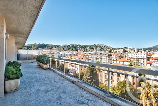 Appartement F4 à vendre - 4 pièces - 96.22 m2 - NICE - 06 - PROVENCE-ALPES-COTE-D-AZUR - Century 21 Lafage Transactions