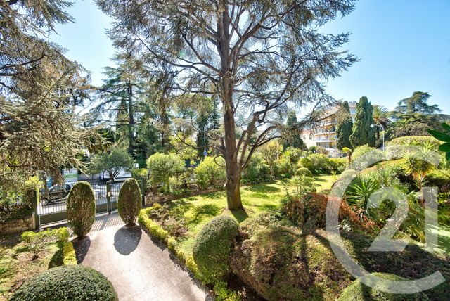 Appartement F4 à vendre - 4 pièces - 92.22 m2 - NICE - 06 - PROVENCE-ALPES-COTE-D-AZUR - Century 21 Lafage Transactions