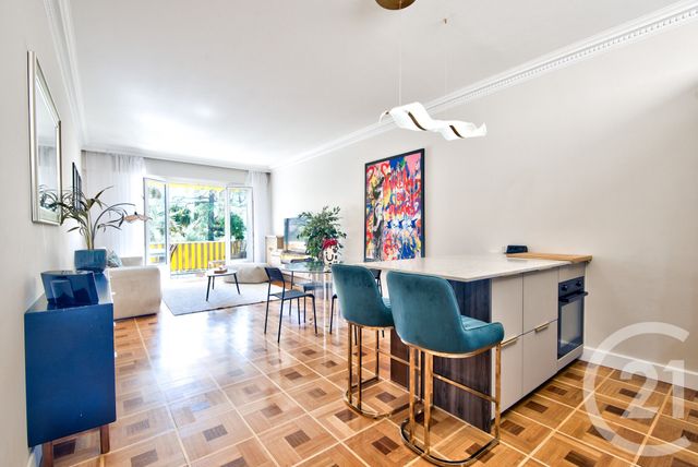 Appartement F4 à vendre - 4 pièces - 92.22 m2 - NICE - 06 - PROVENCE-ALPES-COTE-D-AZUR - Century 21 Lafage Transactions