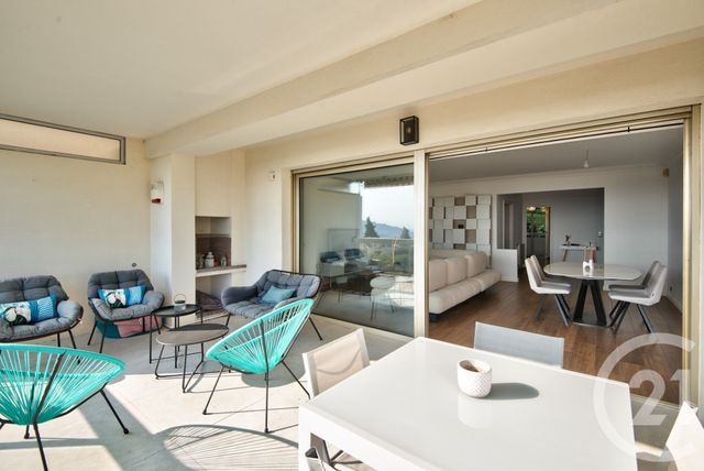 Appartement F3 à vendre - 3 pièces - 107.0 m2 - NICE - 06 - PROVENCE-ALPES-COTE-D-AZUR - Century 21 Lafage Transactions