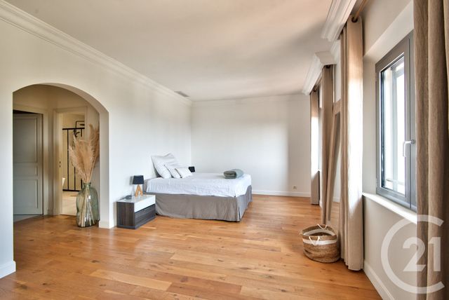 Afficher la photo en grand maison à vendre - 5 pièces - 322.73 m2 - NICE - 06 - PROVENCE-ALPES-COTE-D-AZUR - Century 21 Lafage Transactions