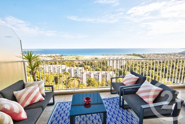Afficher la photo en grand Appartement Duplex à vendre - 3 pièces - 79.32 m2 - CAGNES SUR MER - 06 - PROVENCE-ALPES-COTE-D-AZUR - Century 21 Lafage Transactions