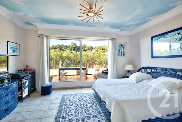 Appartement F5 à vendre - 5 pièces - 174.2 m2 - NICE - 06 - PROVENCE-ALPES-COTE-D-AZUR - Century 21 Lafage Transactions