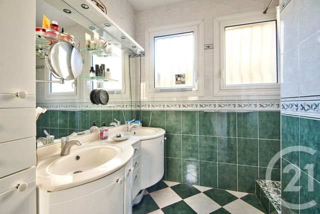 Appartement F5 à vendre - 5 pièces - 174.2 m2 - NICE - 06 - PROVENCE-ALPES-COTE-D-AZUR - Century 21 Lafage Transactions