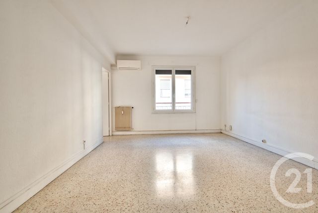 Appartement F3 à vendre - 3 pièces - 55.68 m2 - NICE - 06 - PROVENCE-ALPES-COTE-D-AZUR - Century 21 Lafage Transactions