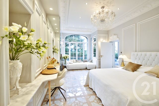 Appartement F4 à vendre - 4 pièces - 121.42 m2 - NICE - 06 - PROVENCE-ALPES-COTE-D-AZUR - Century 21 Lafage Transactions