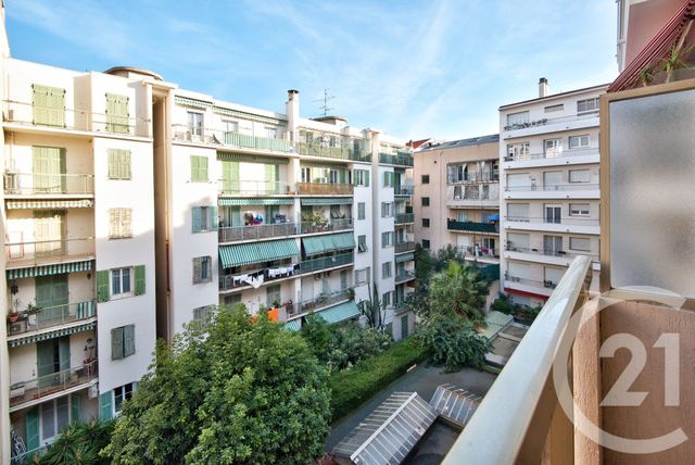 Appartement F2 à vendre - 2 pièces - 72.64 m2 - NICE - 06 - PROVENCE-ALPES-COTE-D-AZUR - Century 21 Lafage Transactions