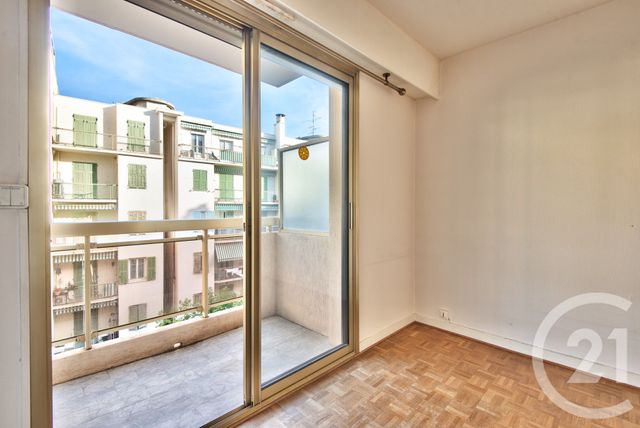 Appartement F2 à vendre - 2 pièces - 72.64 m2 - NICE - 06 - PROVENCE-ALPES-COTE-D-AZUR - Century 21 Lafage Transactions