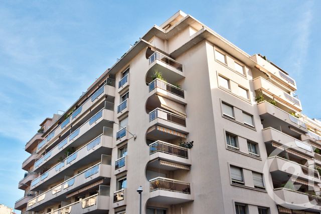 Appartement F2 à vendre - 2 pièces - 72.64 m2 - NICE - 06 - PROVENCE-ALPES-COTE-D-AZUR - Century 21 Lafage Transactions