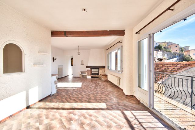 Appartement F5 à vendre - 5 pièces - 135.1 m2 - NICE - 06 - PROVENCE-ALPES-COTE-D-AZUR - Century 21 Lafage Transactions