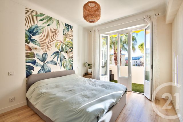 Appartement F2 à vendre - 2 pièces - 58.4 m2 - NICE - 06 - PROVENCE-ALPES-COTE-D-AZUR - Century 21 Lafage Transactions