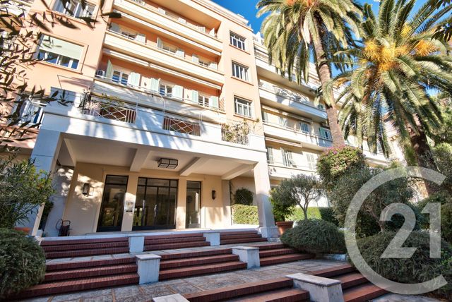 Appartement F4 à vendre - 4 pièces - 121.0 m2 - NICE - 06 - PROVENCE-ALPES-COTE-D-AZUR - Century 21 Lafage Transactions