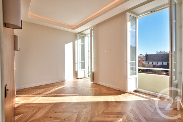 Appartement F4 à vendre - 4 pièces - 121.0 m2 - NICE - 06 - PROVENCE-ALPES-COTE-D-AZUR - Century 21 Lafage Transactions