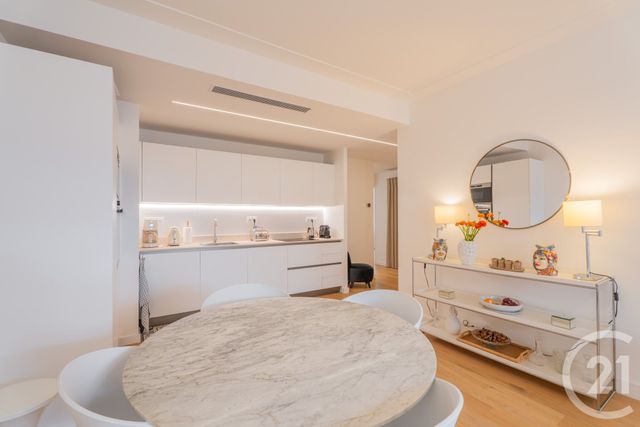Appartement F4 à vendre - 4 pièces - 87.26 m2 - NICE - 06 - PROVENCE-ALPES-COTE-D-AZUR - Century 21 Lafage Transactions