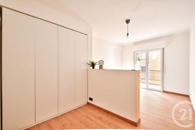 Appartement F3 à vendre - 3 pièces - 64.17 m2 - NICE - 06 - PROVENCE-ALPES-COTE-D-AZUR - Century 21 Lafage Transactions