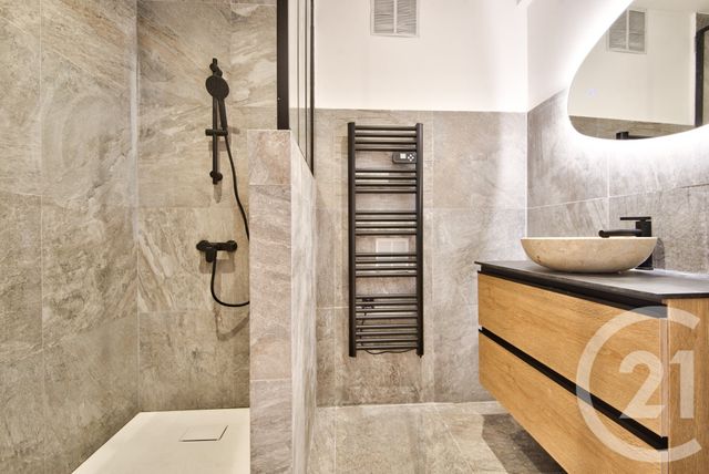 Appartement F3 à vendre - 3 pièces - 64.17 m2 - NICE - 06 - PROVENCE-ALPES-COTE-D-AZUR - Century 21 Lafage Transactions