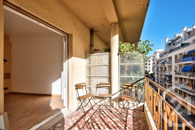 Appartement F3 à vendre NICE