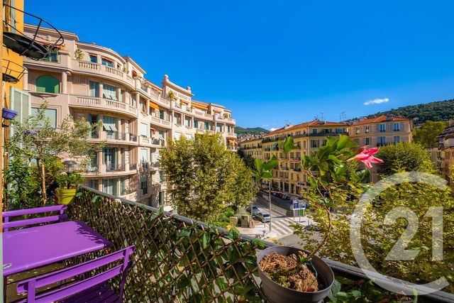 Appartement F3 bis à vendre - 3 pièces - 72.48 m2 - NICE - 06 - PROVENCE-ALPES-COTE-D-AZUR - Century 21 Lafage Transactions