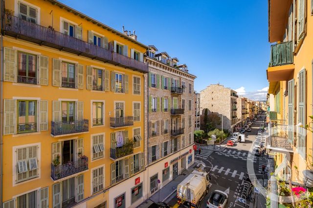 Appartement F3 bis à vendre - 3 pièces - 72.48 m2 - NICE - 06 - PROVENCE-ALPES-COTE-D-AZUR - Century 21 Lafage Transactions