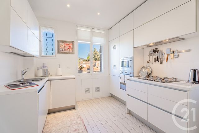 Appartement F4 à vendre - 4 pièces - 145.02 m2 - NICE - 06 - PROVENCE-ALPES-COTE-D-AZUR - Century 21 Lafage Transactions