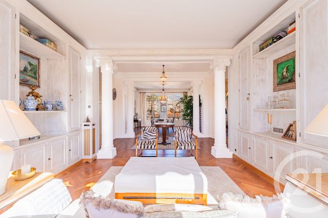 Appartement F4 à vendre - 4 pièces - 145.02 m2 - NICE - 06 - PROVENCE-ALPES-COTE-D-AZUR - Century 21 Lafage Transactions