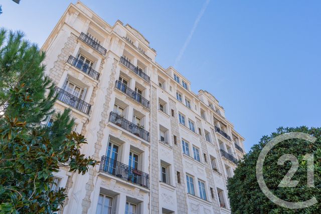 Appartement F4 à vendre - 4 pièces - 145.02 m2 - NICE - 06 - PROVENCE-ALPES-COTE-D-AZUR - Century 21 Lafage Transactions