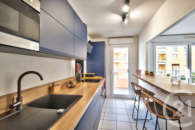 Appartement F3 à vendre - 3 pièces - 55.19 m2 - NICE - 06 - PROVENCE-ALPES-COTE-D-AZUR - Century 21 Lafage Transactions