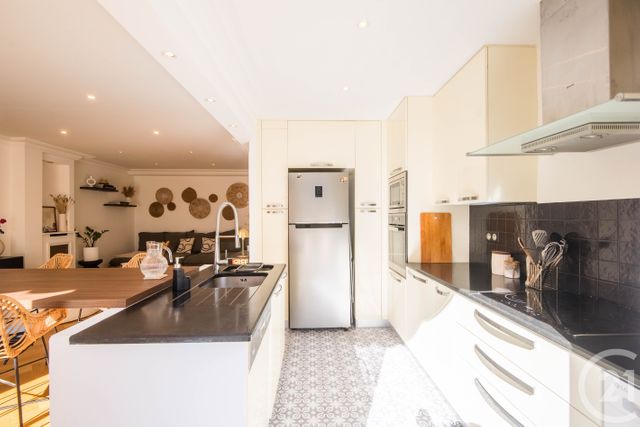 Appartement F2 à vendre - 2 pièces - 61.2 m2 - NICE - 06 - PROVENCE-ALPES-COTE-D-AZUR - Century 21 Lafage Transactions